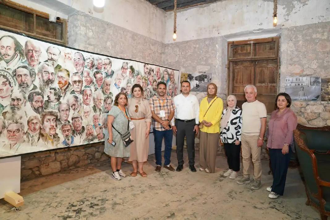 Dünyaca ünlü sanatçılar Finike’de buluştu! Fırçalar konuştu 2